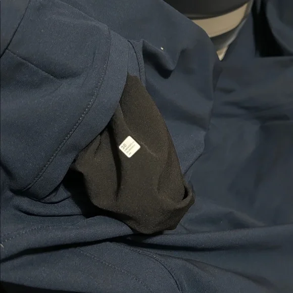 Lululemon ABC Slim-Fit Trouser 34" *Warpstreme
True Navy Size 38 - Picture 4 of 11